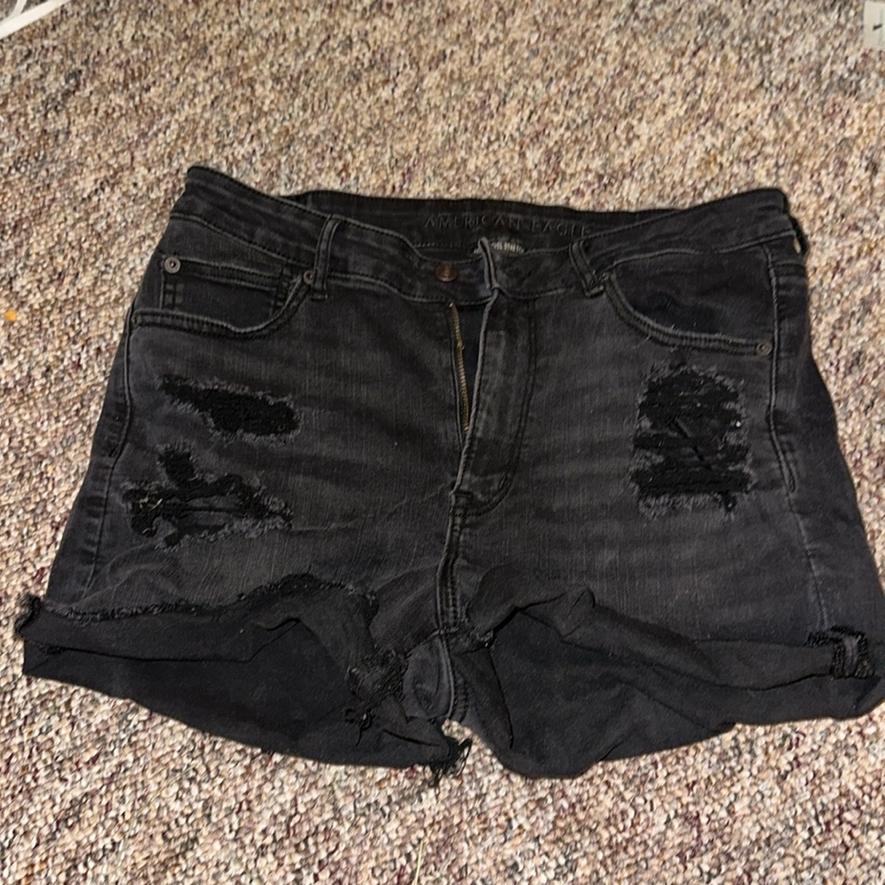 American Eagle Black Hi-Rise Shortie